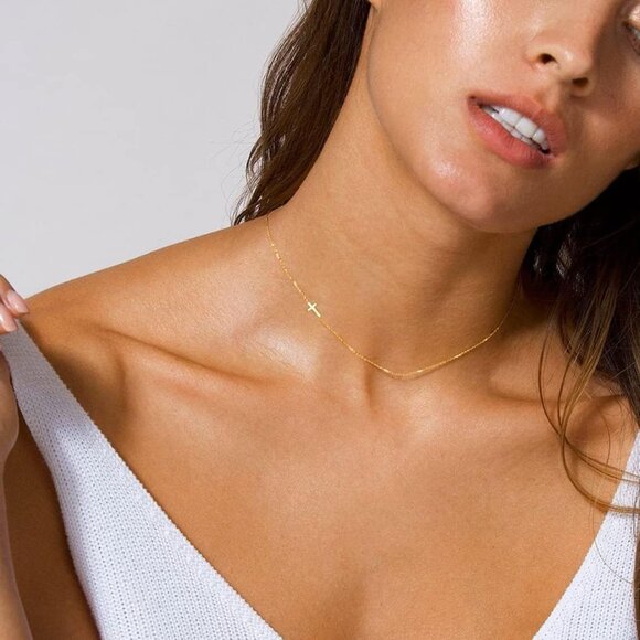 ⚡18K Gold Plated CZ Diamond Cross Women Stainless Steel Faith Pendant Necklace - Picture 2 of 5